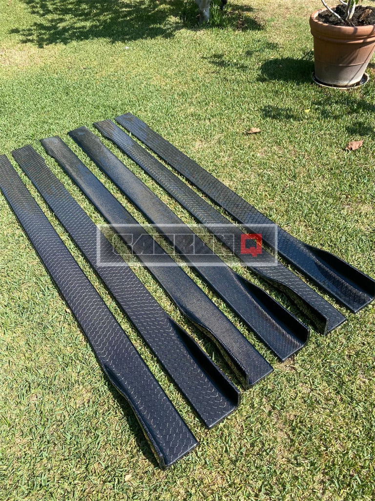 Q50, Q60 Carbon Fiber Side Skirts